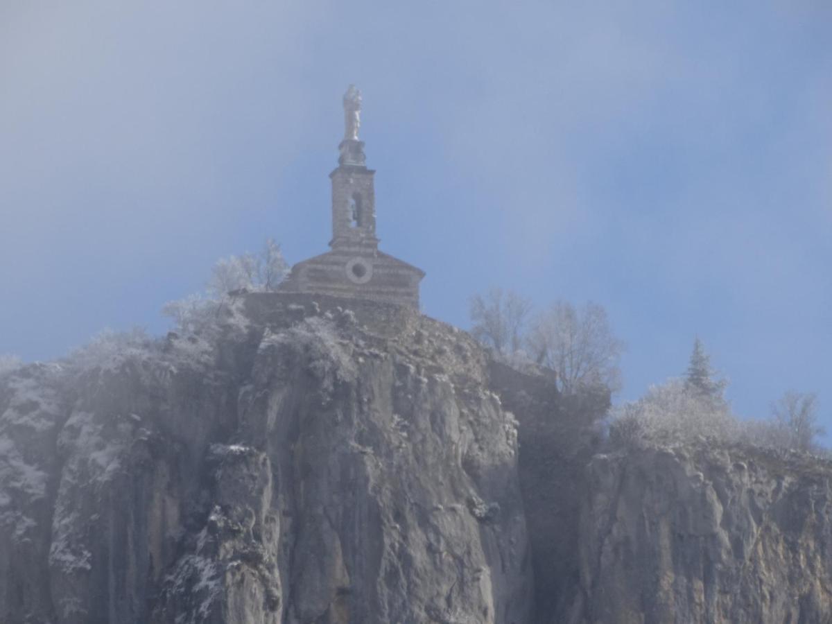 Aqui Sian Ben Hotel Castellane Exterior foto